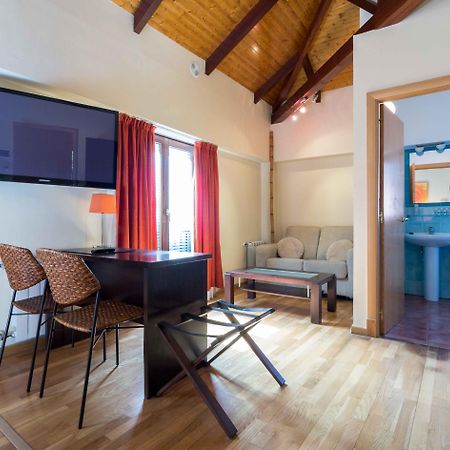 Hotel Alda Algalia 산티아고데콤포스텔라 외부 사진